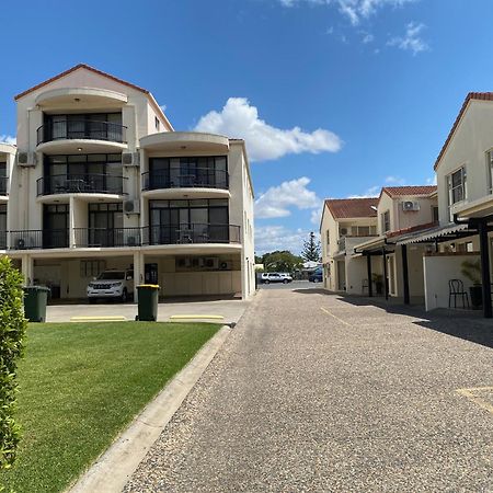 City Ville Apartments And Motel Rockhampton Dış mekan fotoğraf