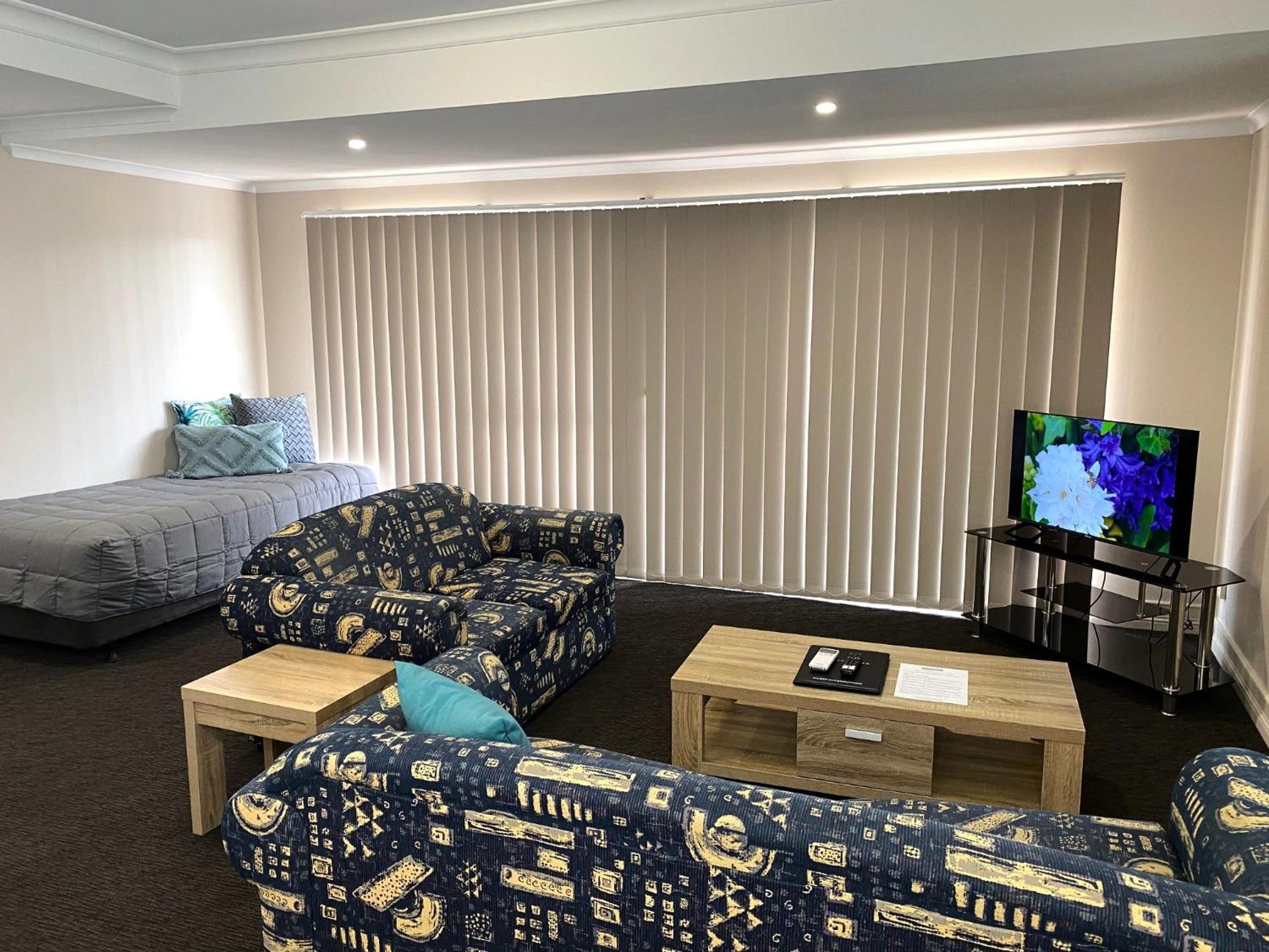 City Ville Apartments And Motel Rockhampton Oda fotoğraf