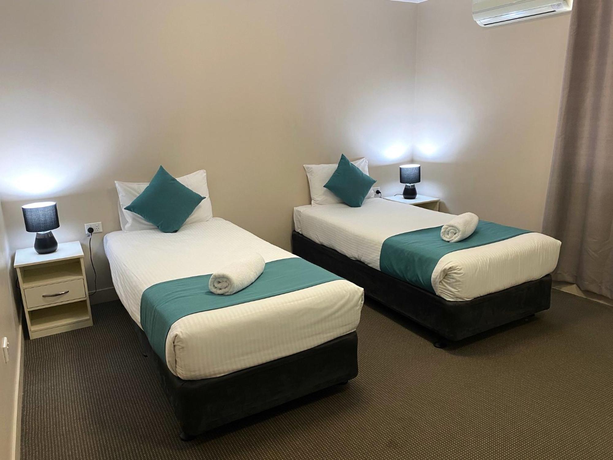 City Ville Apartments And Motel Rockhampton Oda fotoğraf